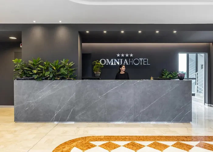 Hotel Omnia