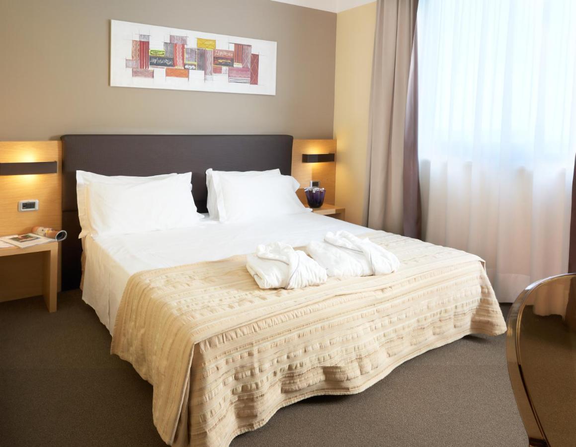 Omnia 4* Noventa di Piave